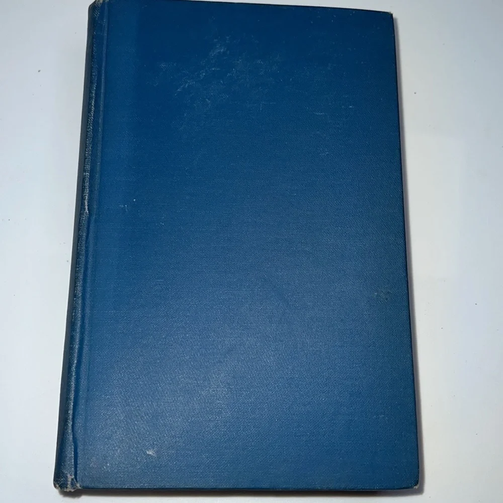 A THOUSAND AND ONE NIGHTS OF OPERA HARDCOVER BOOK 1926 ALMOST 100 YEARS OLD